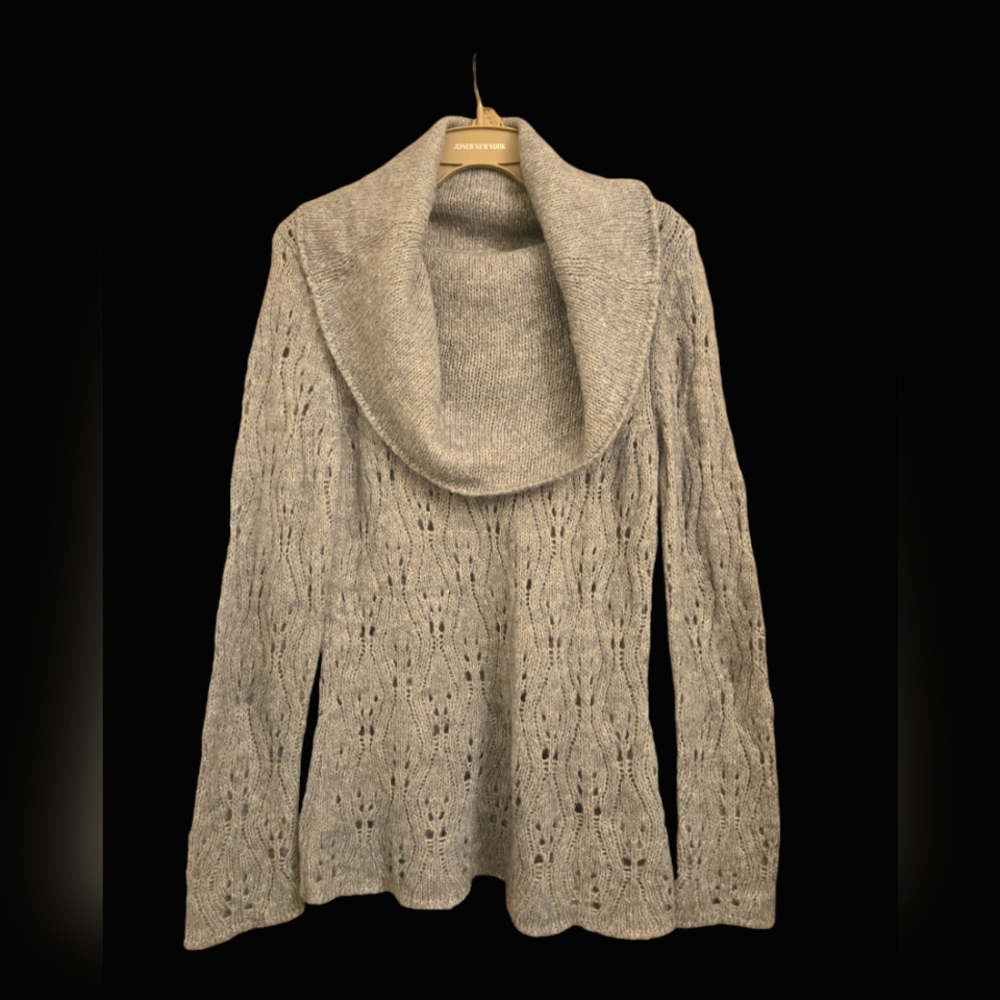 Smart Set Cowl Neck